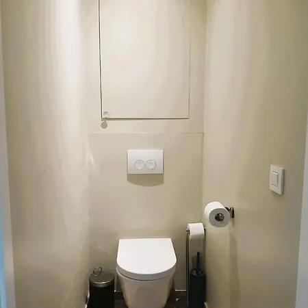 Easyescape - Martha-louise *