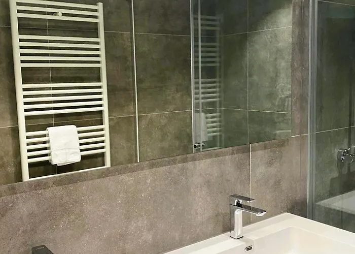 Easyescape - Martha-louise 度假居 *