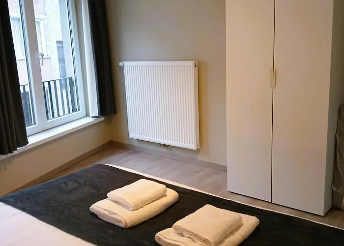 Easyescape - Martha-louise 布兰肯贝赫