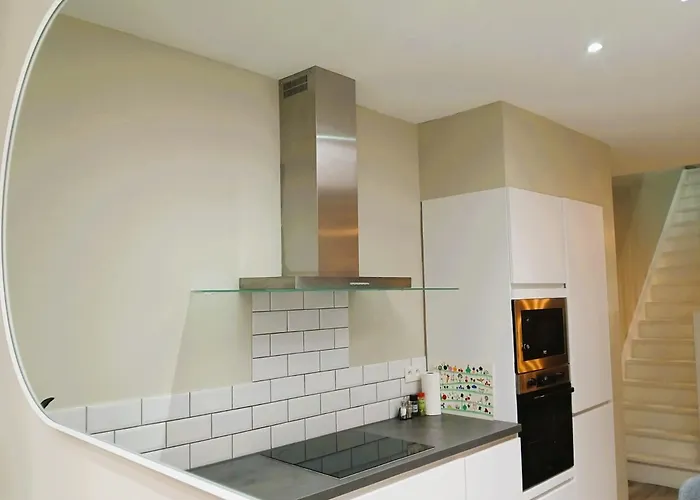 Easyescape - Martha-louise 度假居 *